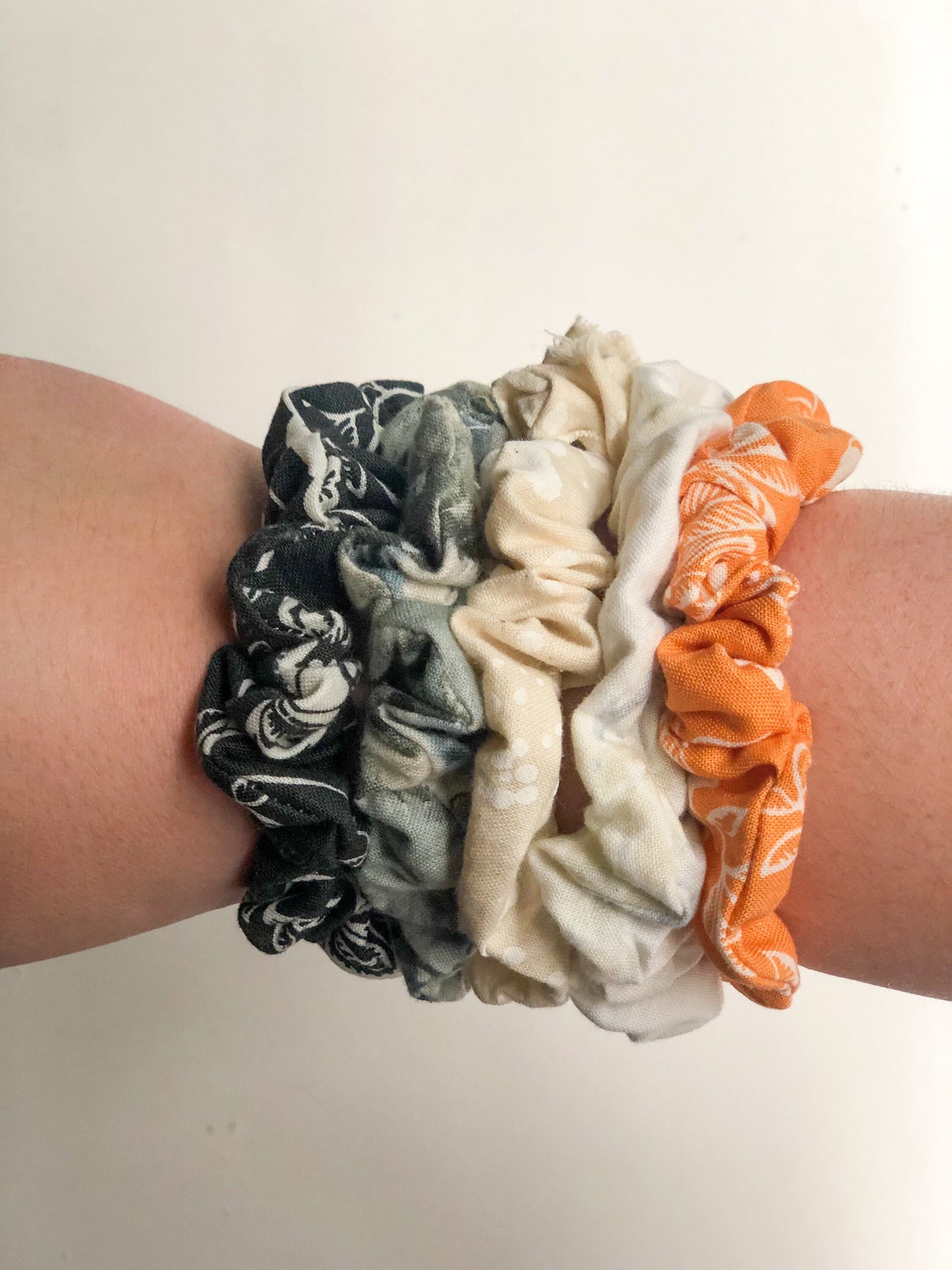 fall scrunchie pack, mystery scrunchies set of 5, autumn scrunchies for thick hair, stocking stuffers for tweens Christmas gifts for teenage